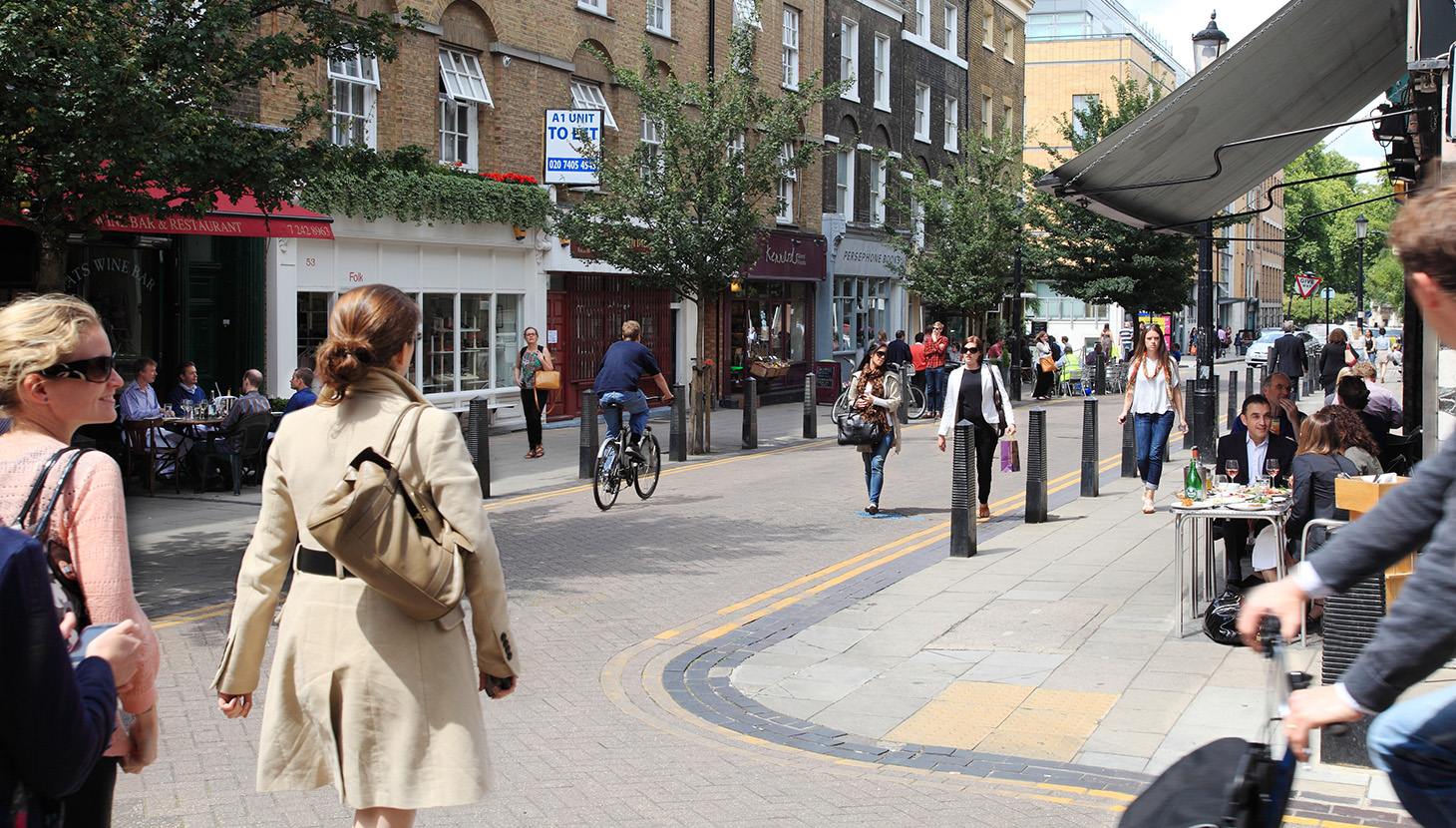 Lambs Conduit Street streetscene-1460